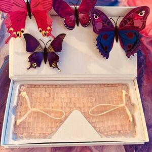 Rose Quartz Face Mask with Adjustable Straps – Luxurious Crystal Skincare Ritual